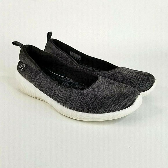 Skechers Shoes - Skechers Slip Ons Womens 8.5 Arya Different Edge Skimmer 23752 Black and Gray